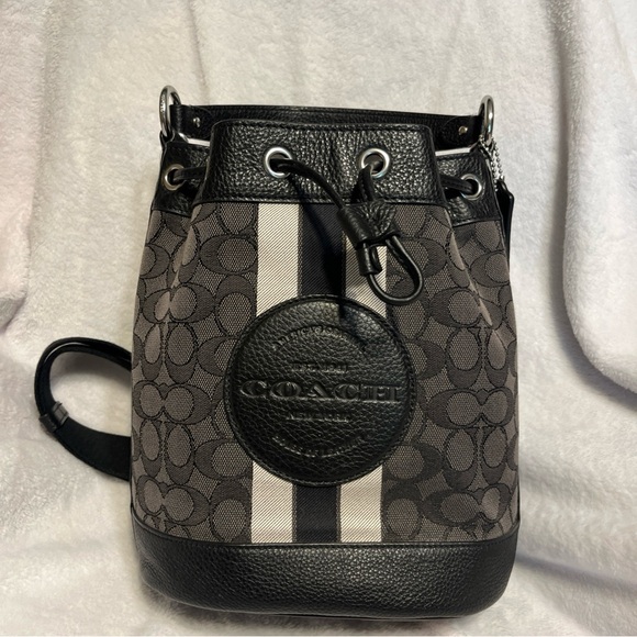 COACH Mini Dempsey Bucket Bag Signature Jacquard Coach Patch c8322 - Picture 1 of 10
